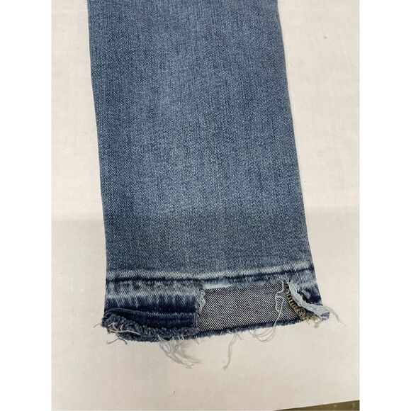 Levis premium 711 Skinny Jeans Women's Size 32 x 32 Soft Stretch Blue Denim Mid - Picture 11 of 13